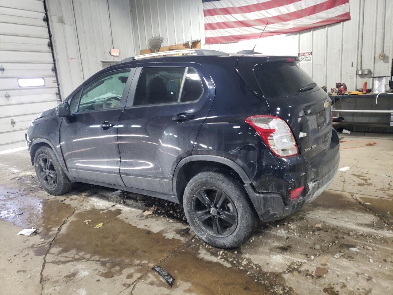 2021 Chevrolet Trax VIN KL7CJPSM8MB364807 Copart auction photo, front end damage thumbnail 2