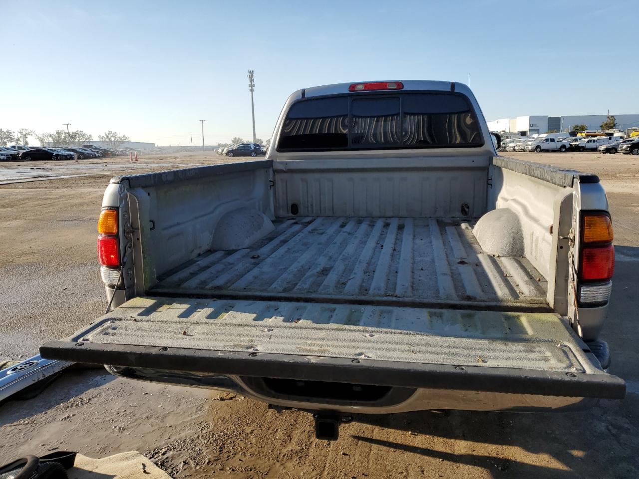 2004 Toyota Tundra VIN 5TBRT34174S450579 Copart auction photo, front end damage thumbnail 6
