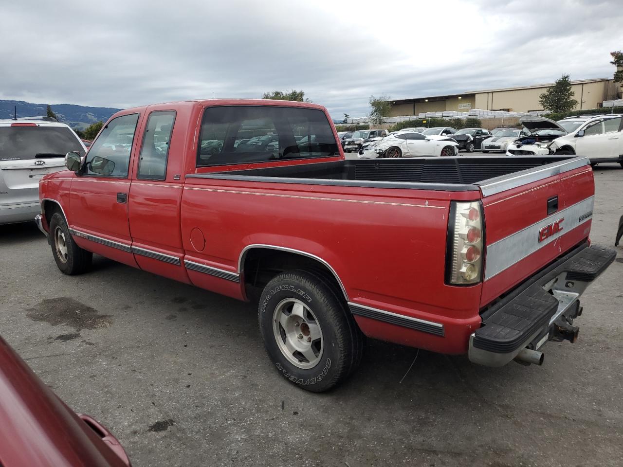 1991 GMC Sierra VIN 2GTEC19K8M1519850 Copart auction photo, rear end damage thumbnail 2
