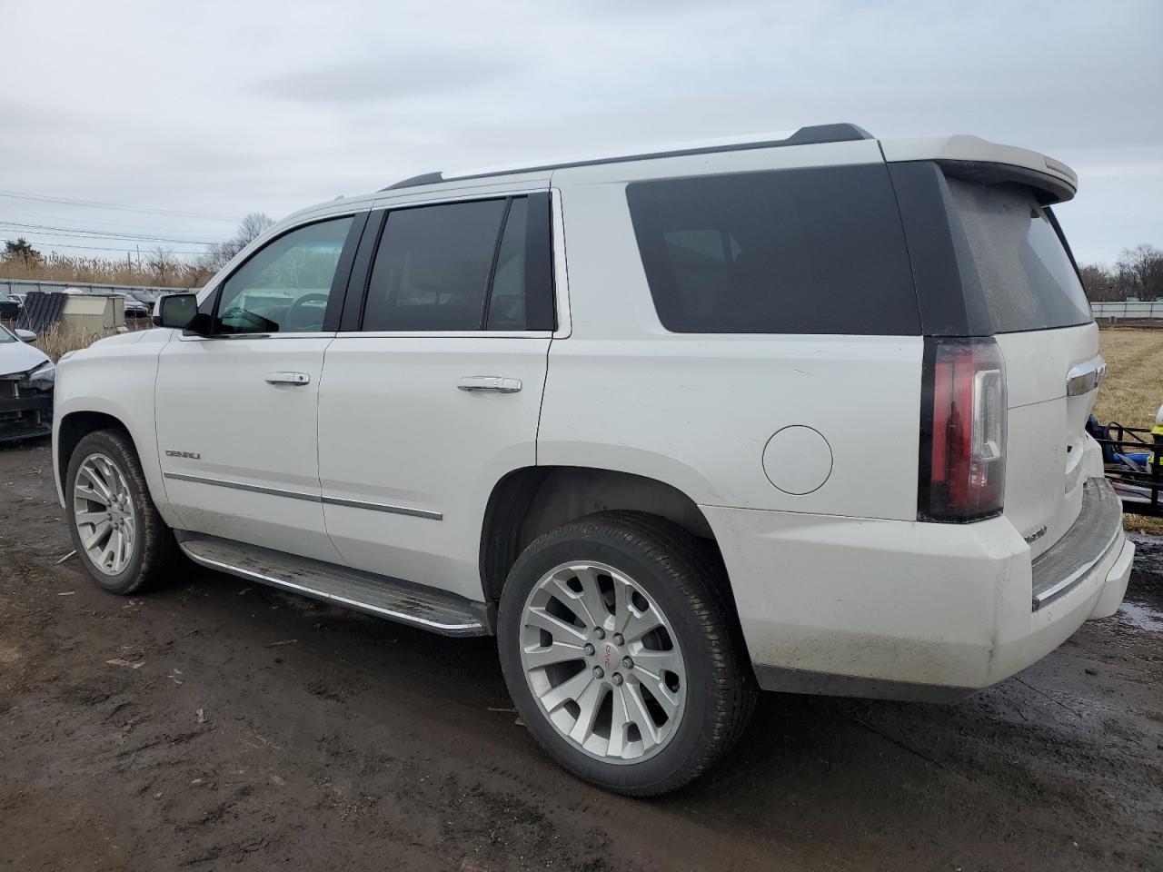 2016 GMC Yukon VIN 1GKS2CKJ4GR196335 Copart auction photo, rear end damage thumbnail 2
