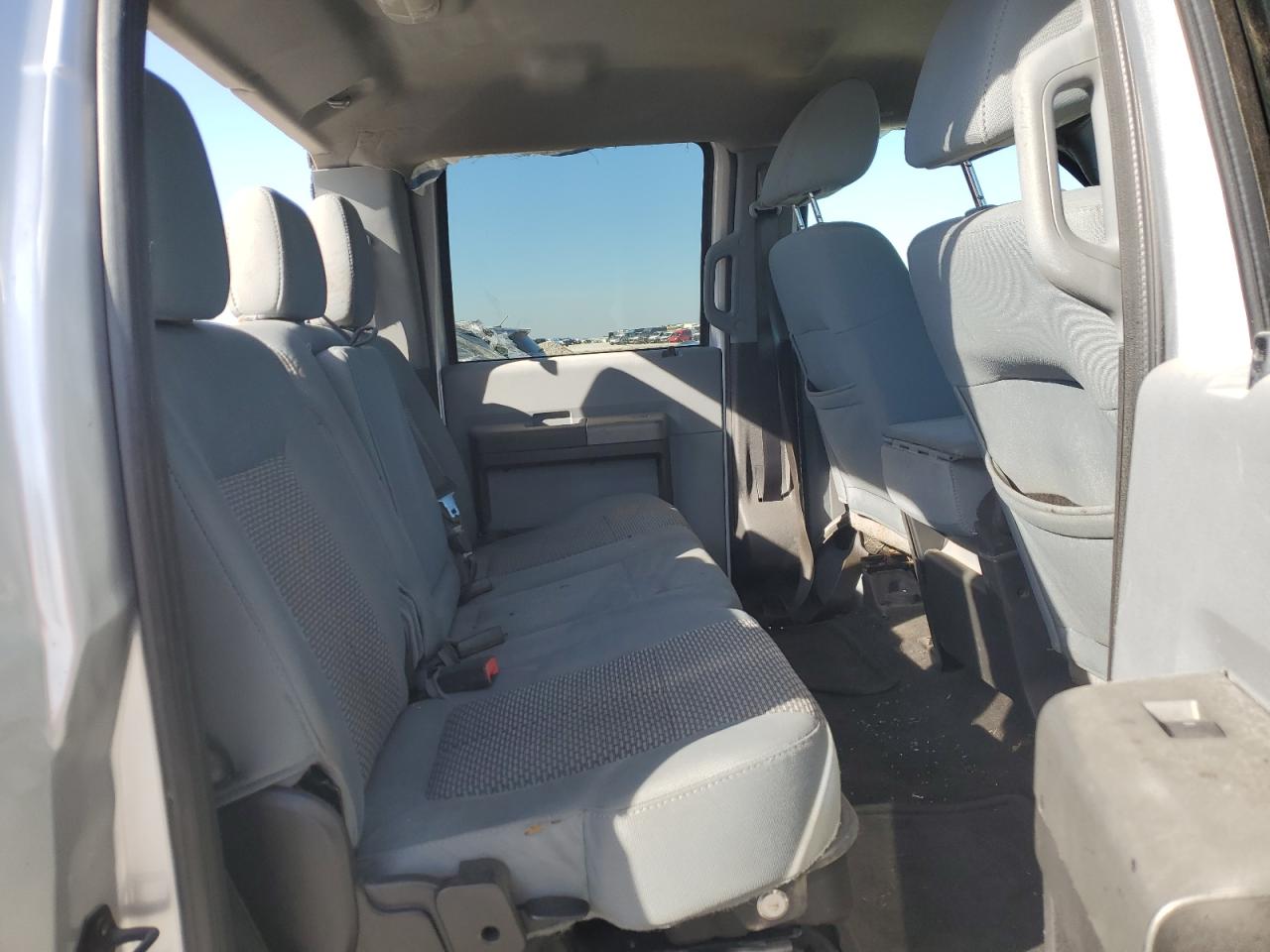 2011 Ford F250 VIN 1FT7W2BT7BEC85401 Copart auction photo, rear end / minor dent/scratches damage thumbnail 10