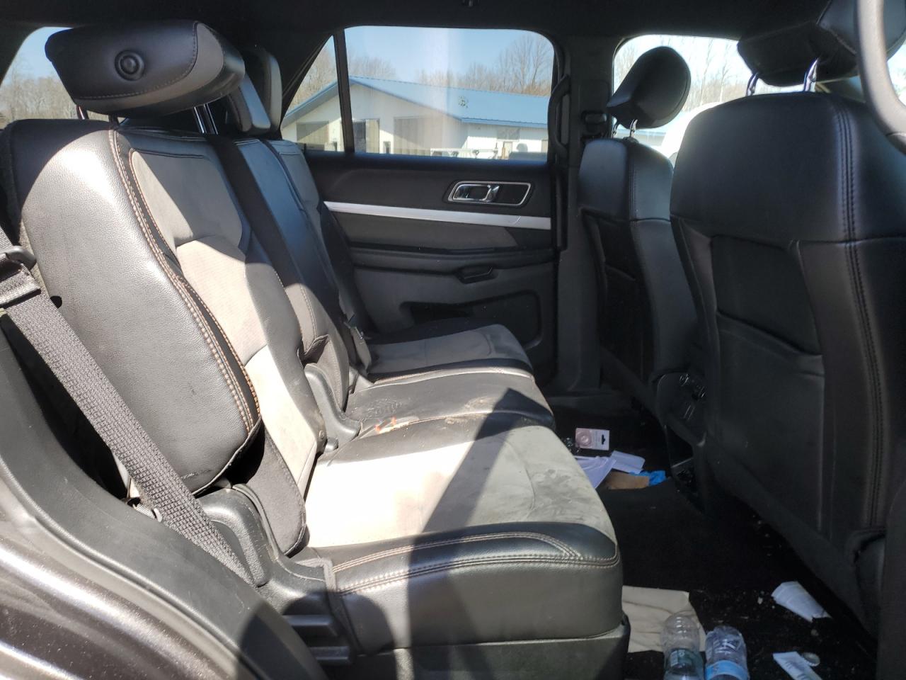 2017 Ford Explorer VIN 1FM5K8DH2HGC88892 Copart auction photo, front end / minor dent/scratches damage thumbnail 11