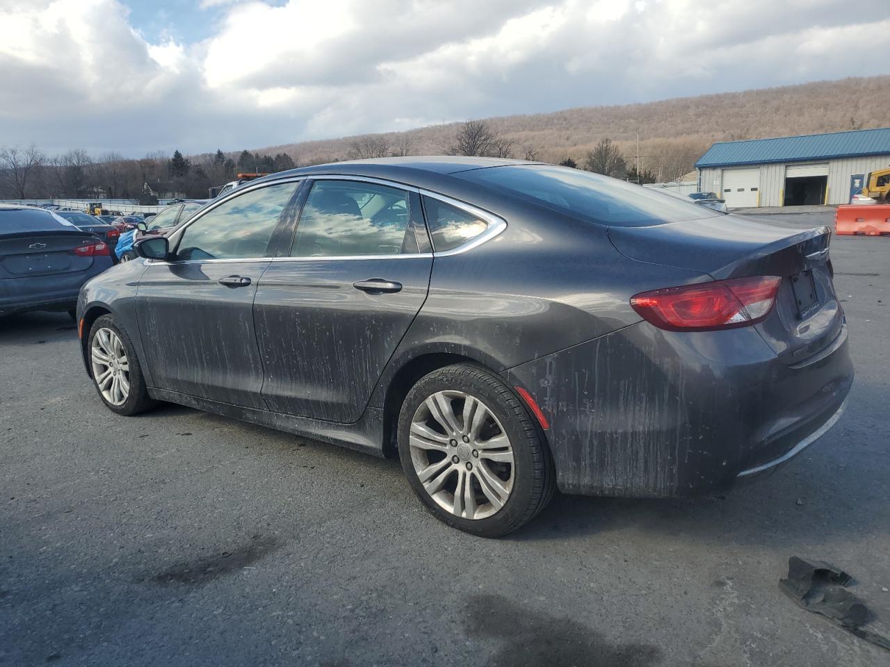 2015 Chrysler 200 VIN 1C3CCCAB0FN558727 Copart auction photo, minor dent/scratches damage thumbnail 2