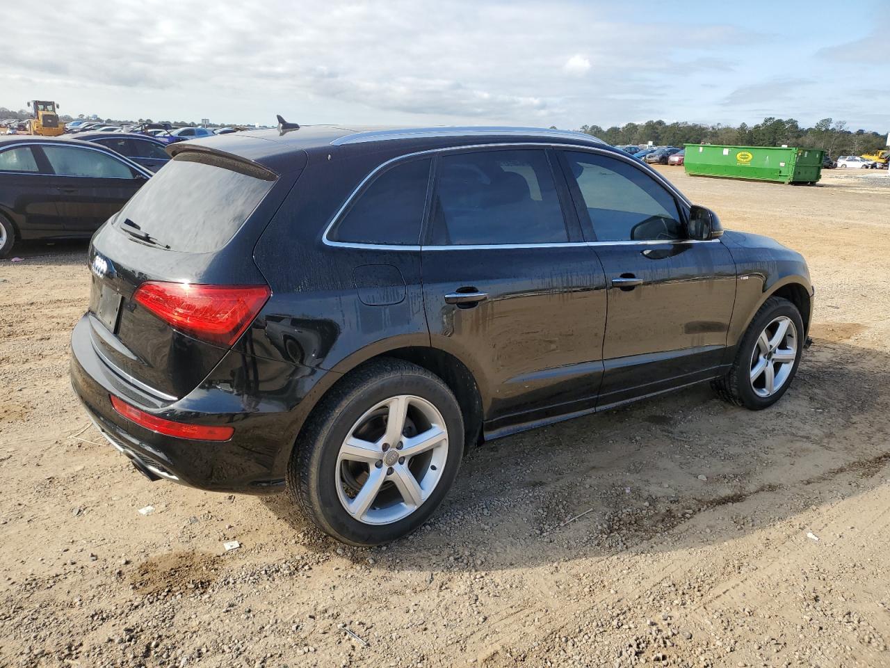 2017 Audi Q5 VIN WA1M2AFP0HA052427 Copart auction photo, front end / minor dent/scratches damage thumbnail 3