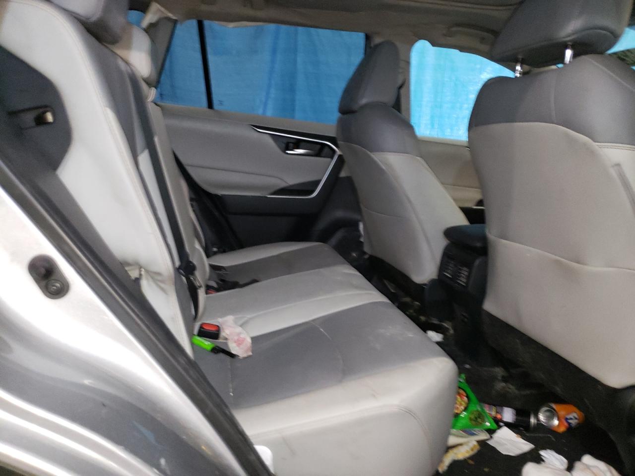 2021 Toyota RAV 4 VIN 2T3C1RFV6MC090713 Copart auction photo, front end / side damage thumbnail 11