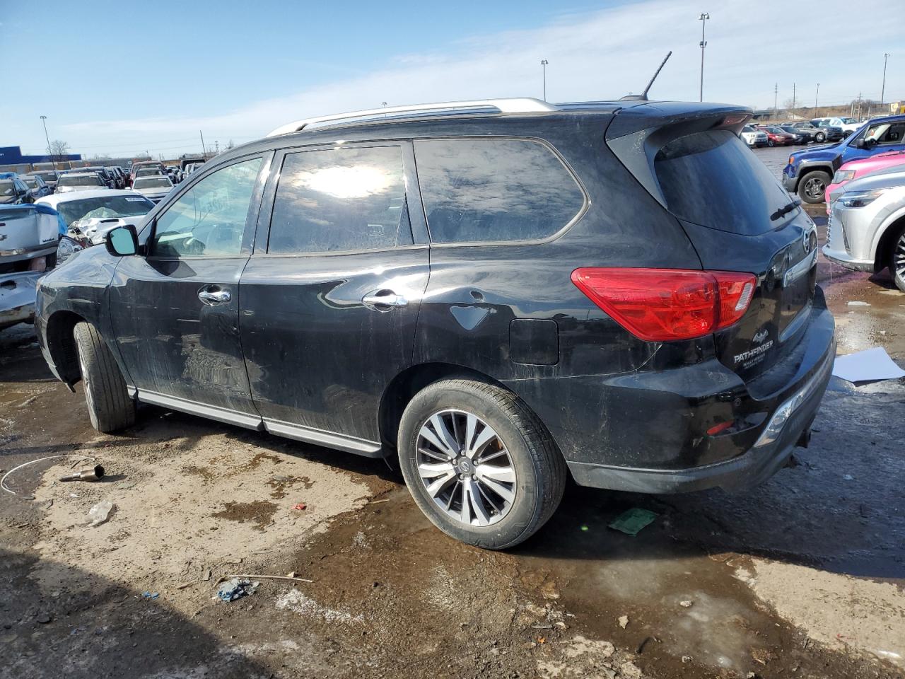 2018 Nissan Pathfinder VIN 5N1DR2MM8JC659052 Copart auction photo, front end damage thumbnail 2
