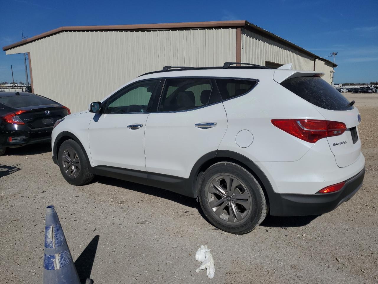 2016 Hyundai Santa Fe VIN 5XYZU3LB7GG341085 Copart auction photo, hail damage thumbnail 2