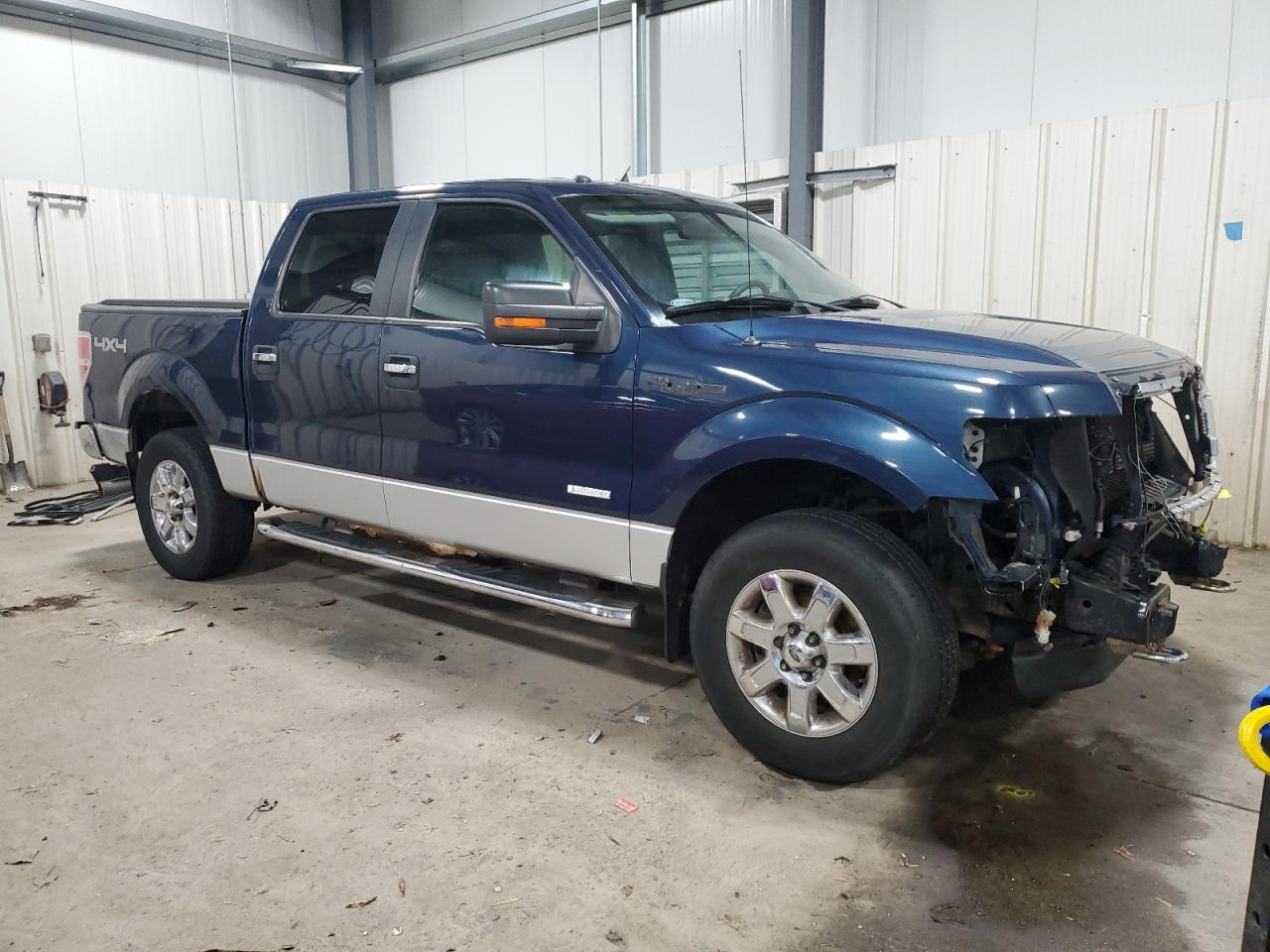 2013 Ford F-150 VIN 1FTFW1ET1DKG51049 Copart auction photo, front end / side damage thumbnail 4