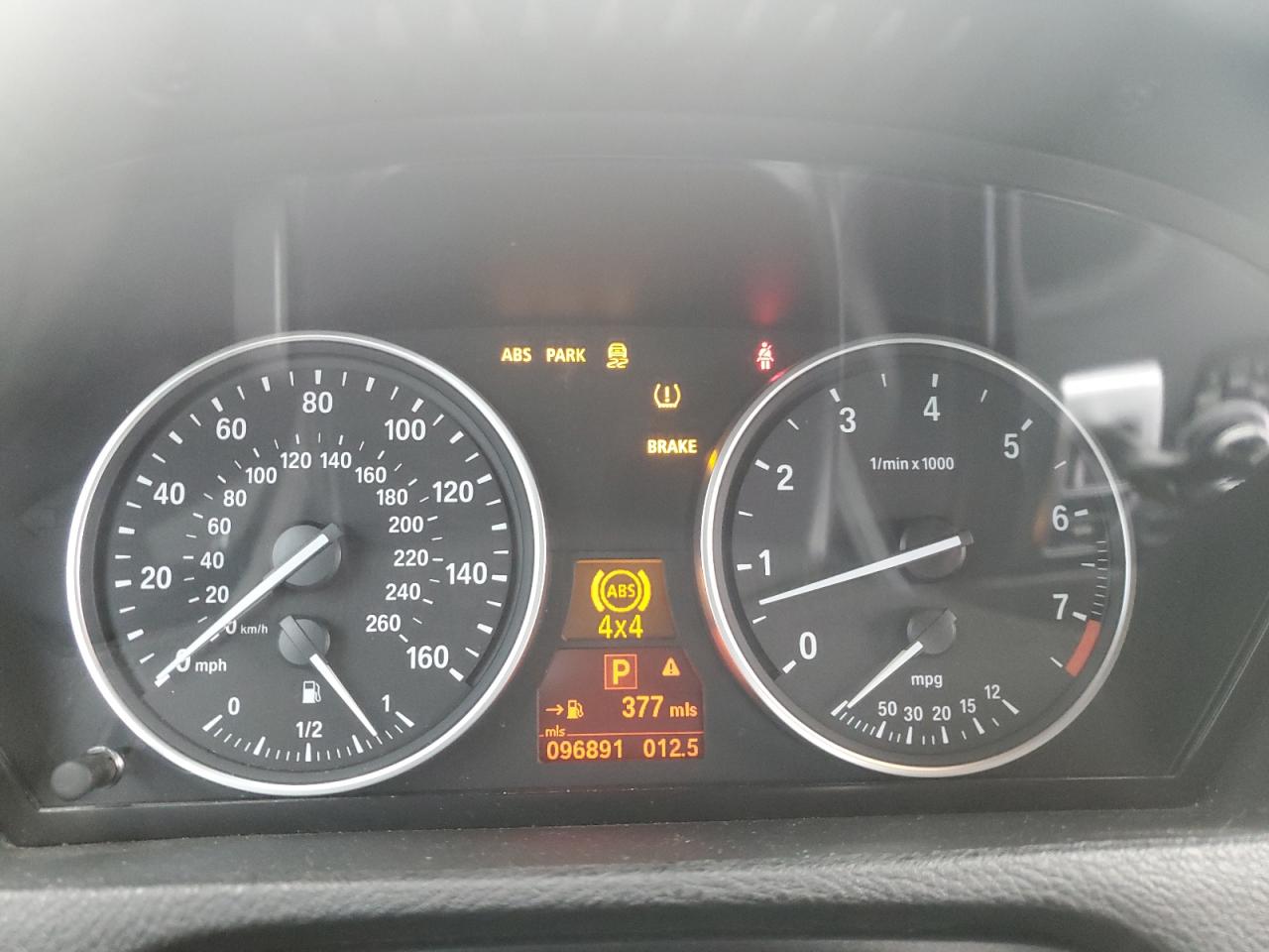 2013 BMW X5 VIN 5UXZV4C54D0B05753 Copart auction photo, side / minor dent/scratches damage thumbnail 9