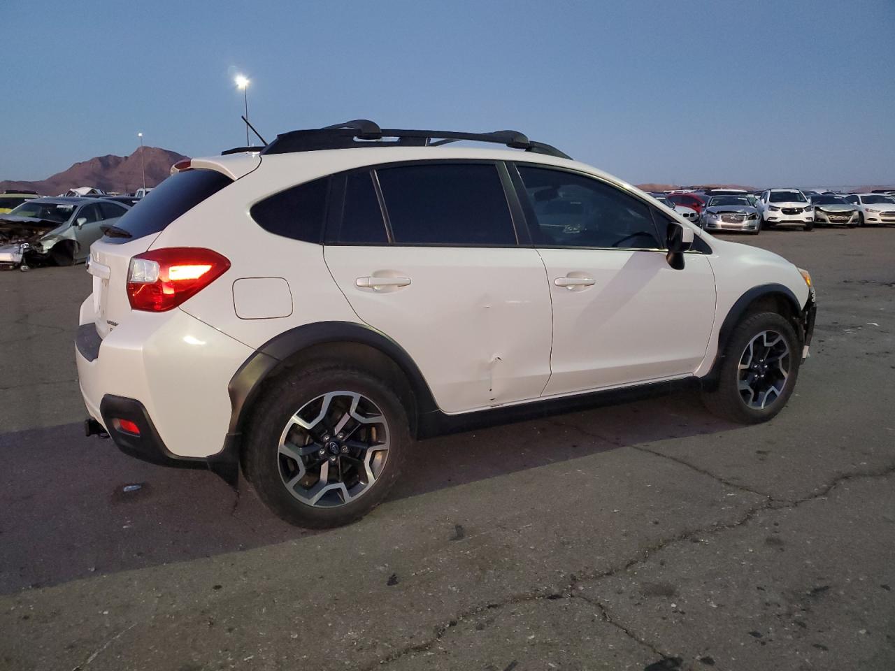 2017 Subaru XV VIN JF2GPABC4HH247785 Copart auction photo, front end / minor dent/scratches damage thumbnail 3