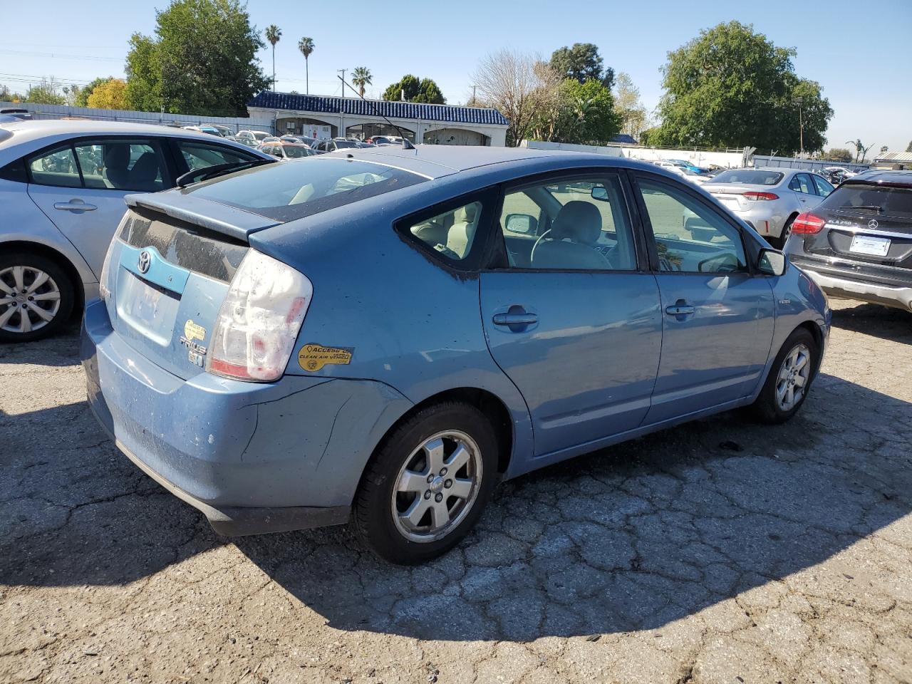 2006 Toyota Prius VIN JTDKB20U767514381 Copart auction photo, burn / minor dent/scratches damage thumbnail 3