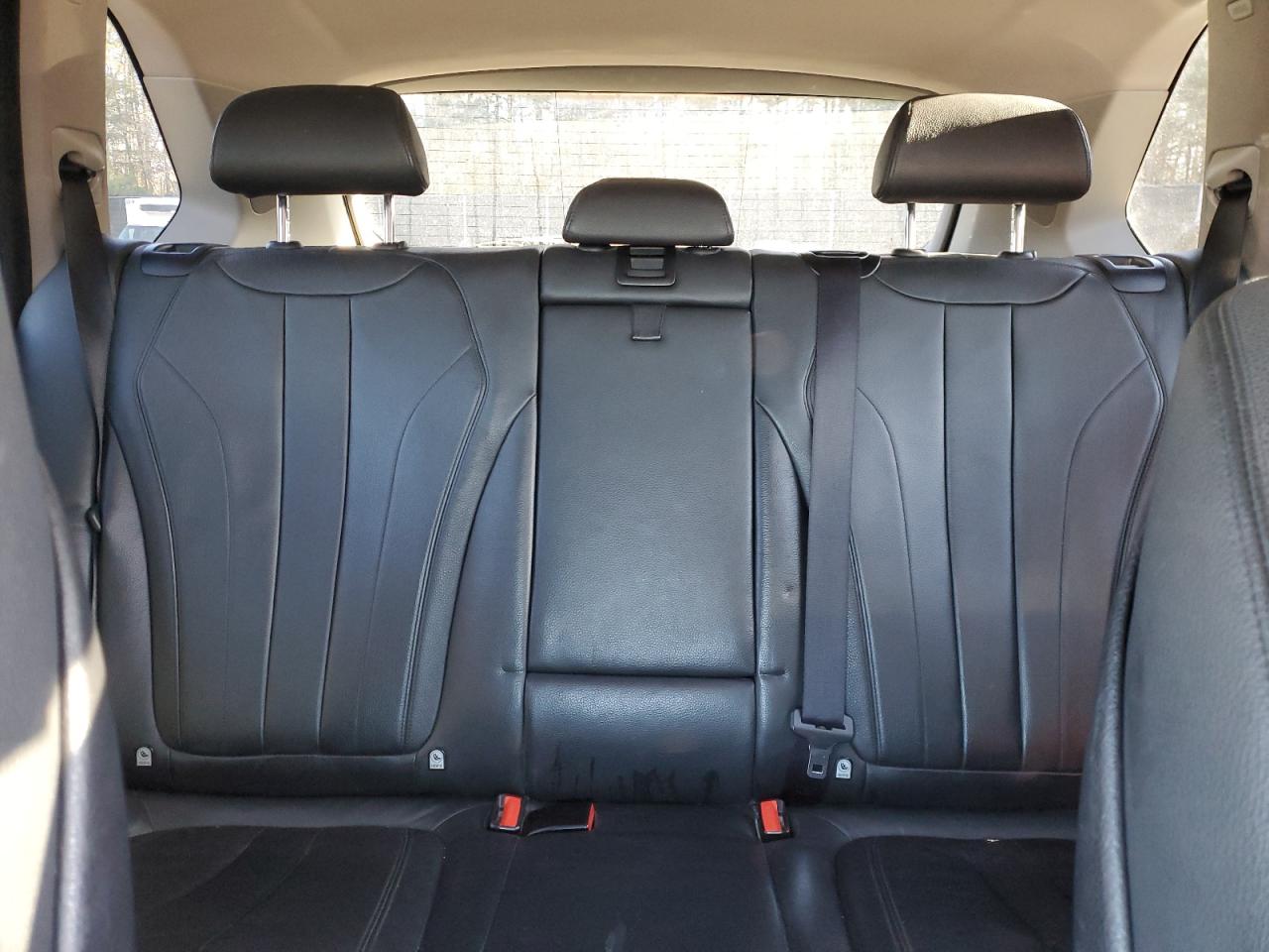 2015 BMW X5 VIN 5UXKR0C50F0P12652 Copart auction photo, front end / minor dent/scratches damage thumbnail 10