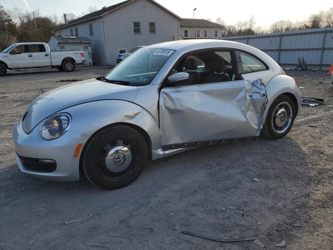 2014 Volkswagen Beetle VIN 3VWJ17AT2EM658424 - Copart auction photo