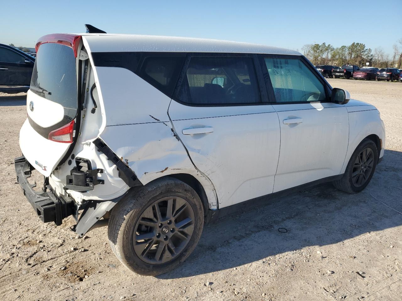 2021 KIA Soul VIN KNDJ23AU0M7146977 Copart auction photo, rear end / undercarriage damage thumbnail 3