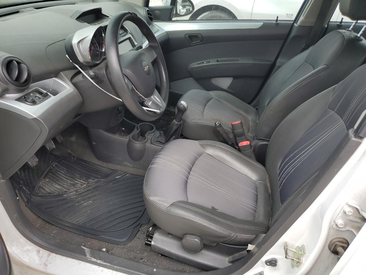 2013 Chevrolet Spark VIN KL8CC6S95DC504480 Copart auction photo, side / minor dent/scratches damage thumbnail 7