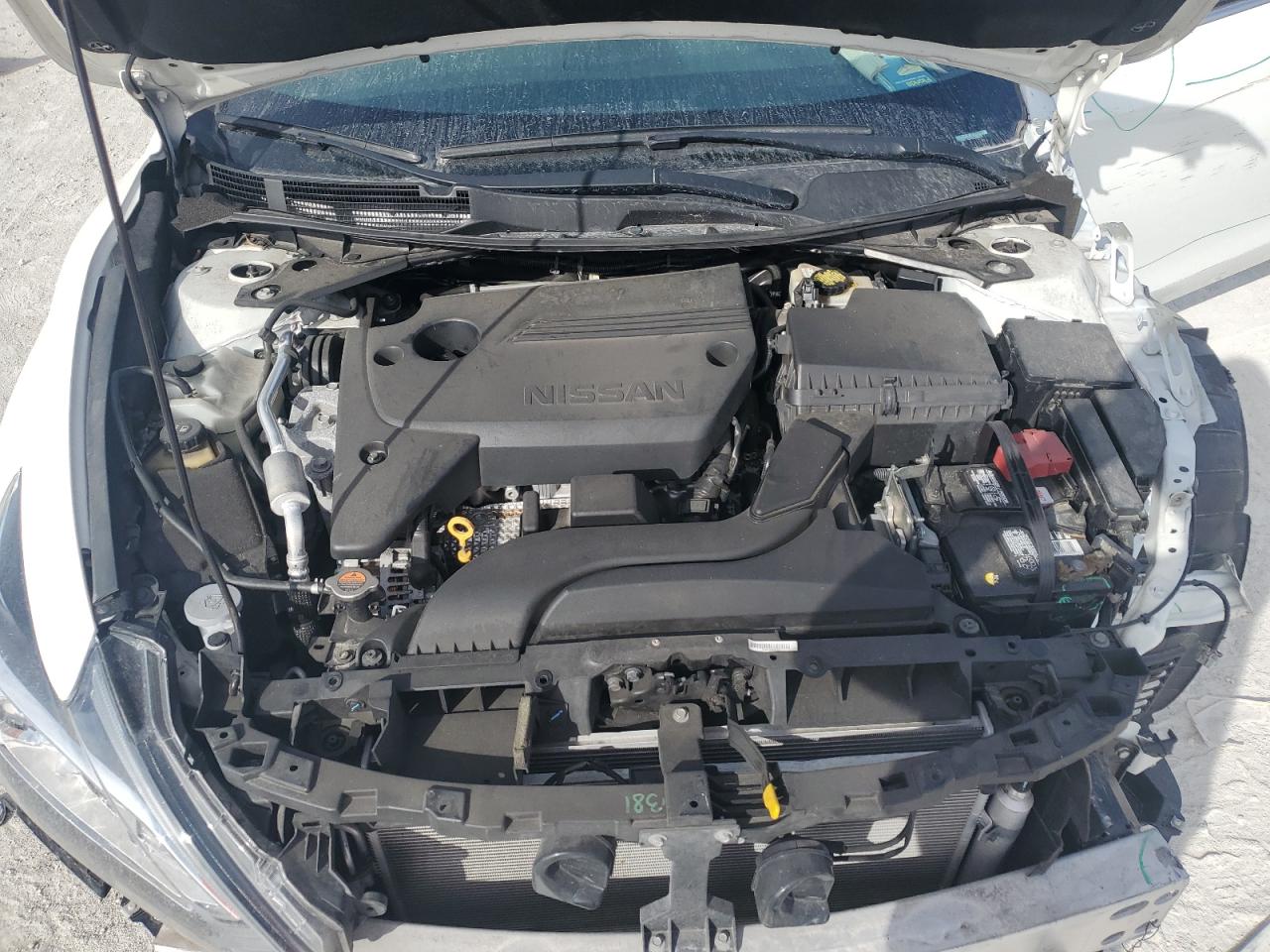 2017 Nissan Altima VIN 1N4AL3AP1HC495303 Copart auction photo, front end damage thumbnail 11