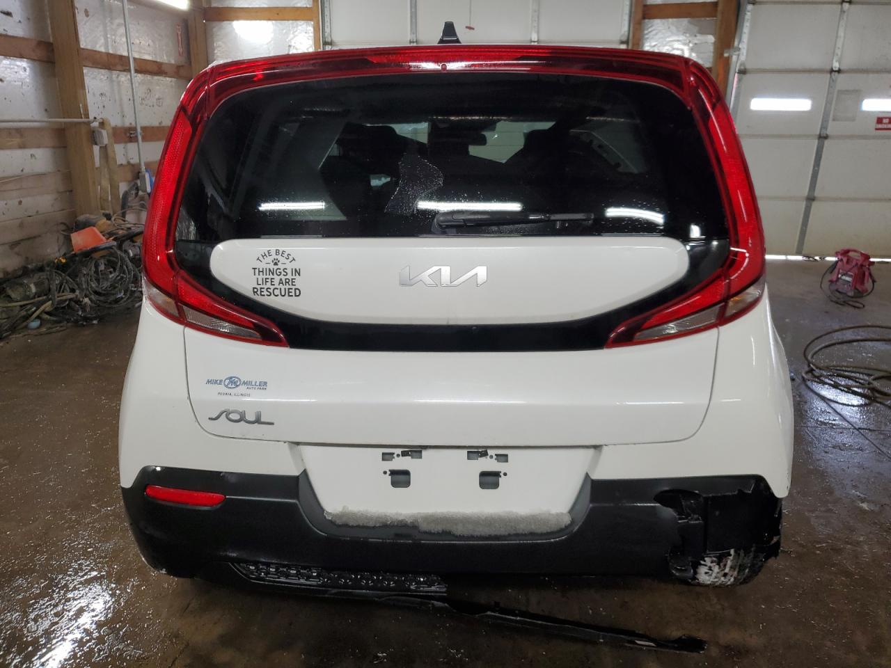 2022 KIA Soul VIN KNDJ23AU0N7175235 Copart auction photo, front end / rear end damage thumbnail 6