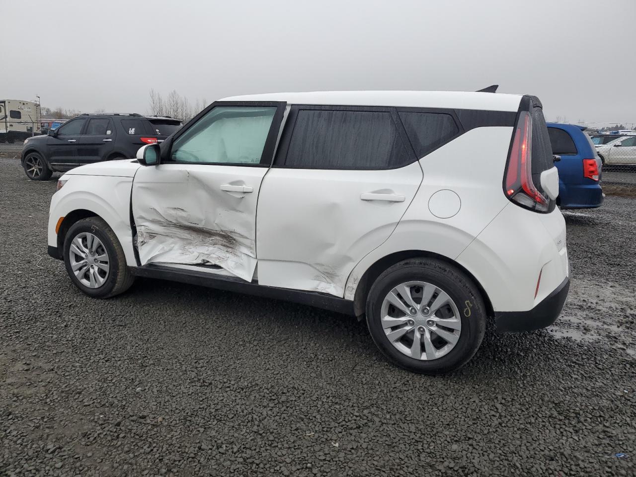 2024 KIA Soul VIN KNDJ23AUXR7234085 Copart auction photo, side damage thumbnail 2