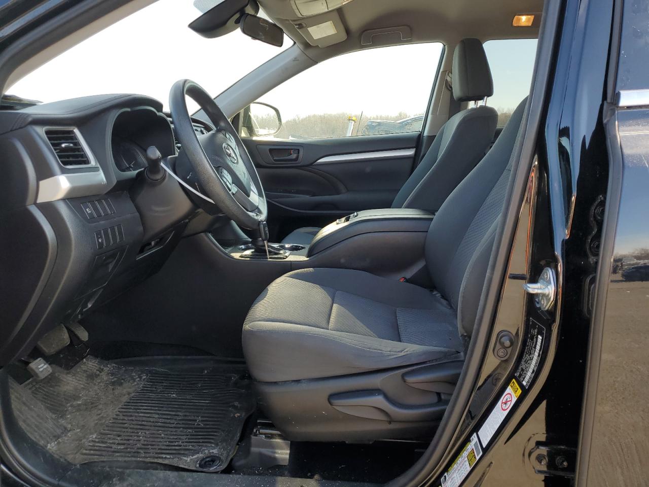 2017 Toyota Highlander VIN 5TDBZRFH9HS425029 Copart auction photo, top/roof / rear end damage thumbnail 7