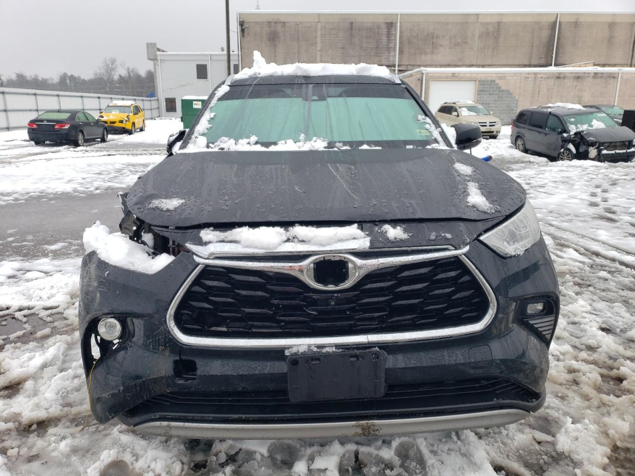2021 Toyota Highlander VIN 5TDEBRCH6MS024781 Copart auction photo, front end / side damage thumbnail 5