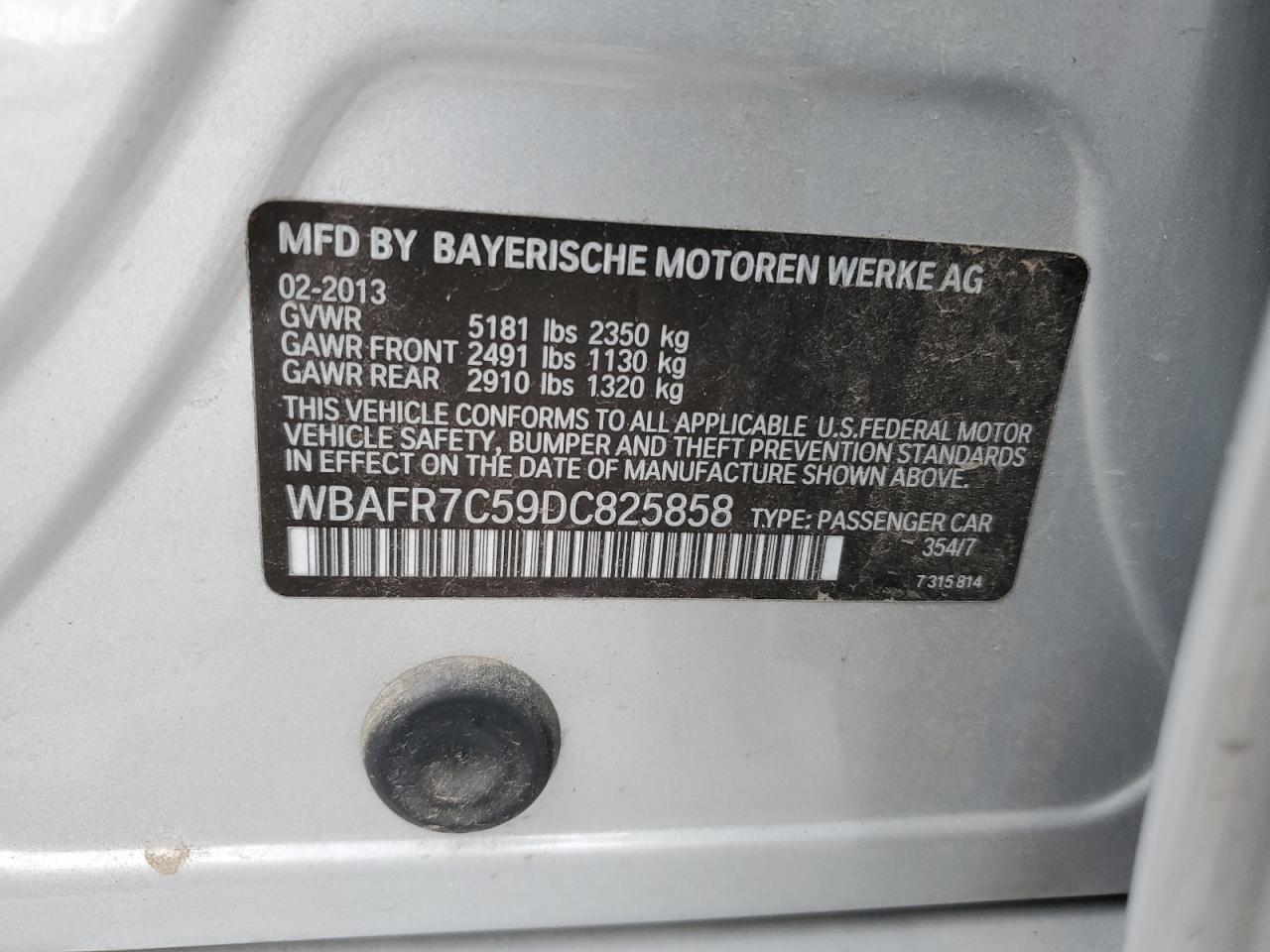 2013 BMW 5er VIN WBAFR7C59DC825858 Copart auction photo, front end damage thumbnail 14