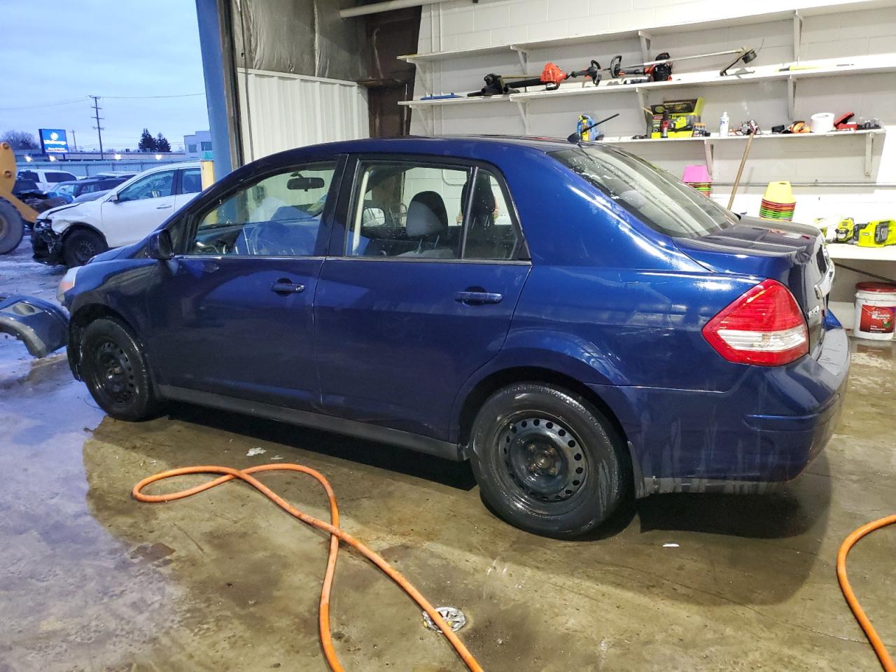 2008 Nissan Versa VIN 3N1BC11E78L464002 Copart auction photo, front end damage thumbnail 2