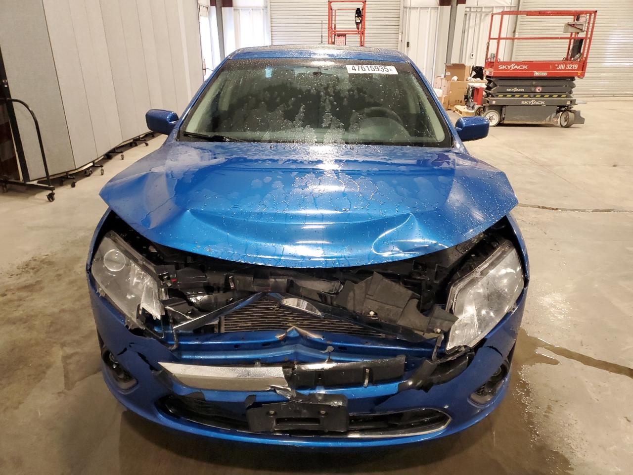 2011 Ford Fusion VIN 3FAHP0HG4BR260913 Copart auction photo, front end damage thumbnail 5