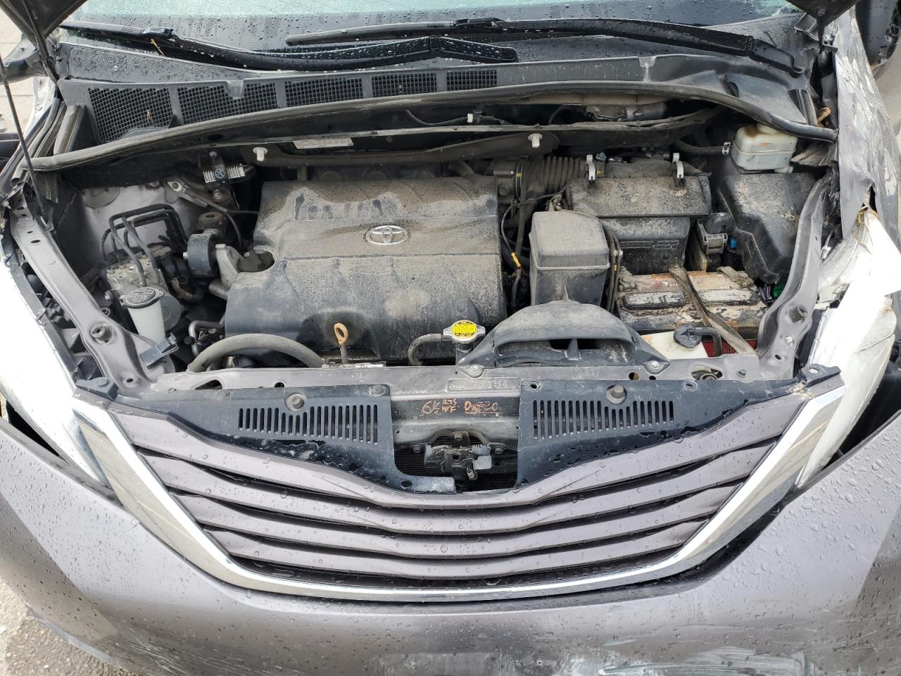 2016 Toyota Sienna VIN 5TDKK3DC7GS730360 Copart auction photo, all over damage thumbnail 13