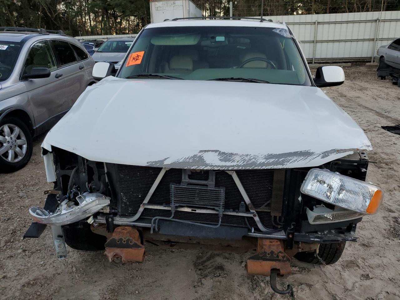 2002 GMC Yukon VIN 3GKEC16ZX2G223562 Copart auction photo, front end damage thumbnail 5