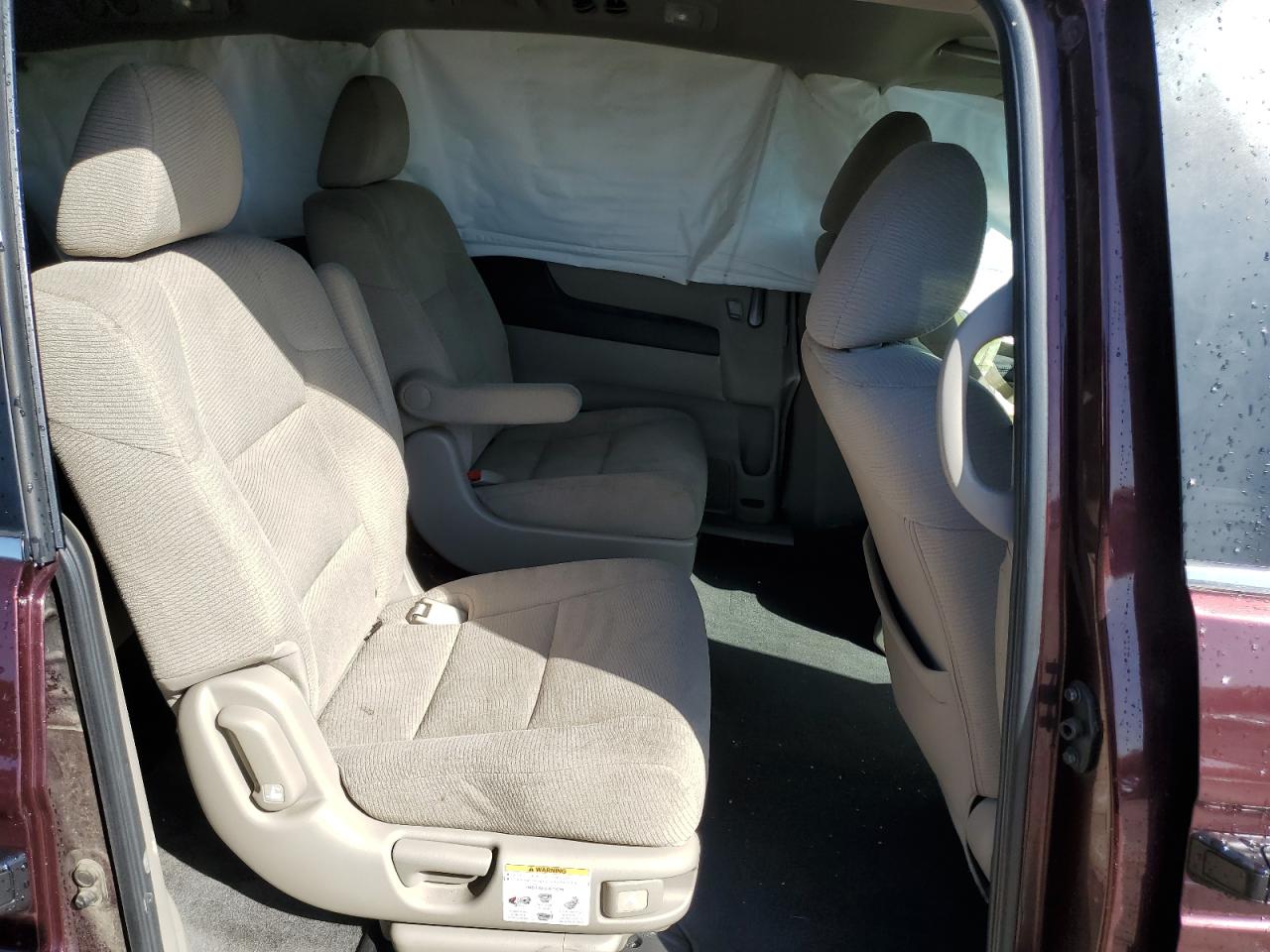 2011 Honda Odyssey VIN 5FNRL5H2XBB036686 Copart auction photo, side / front end damage thumbnail 11