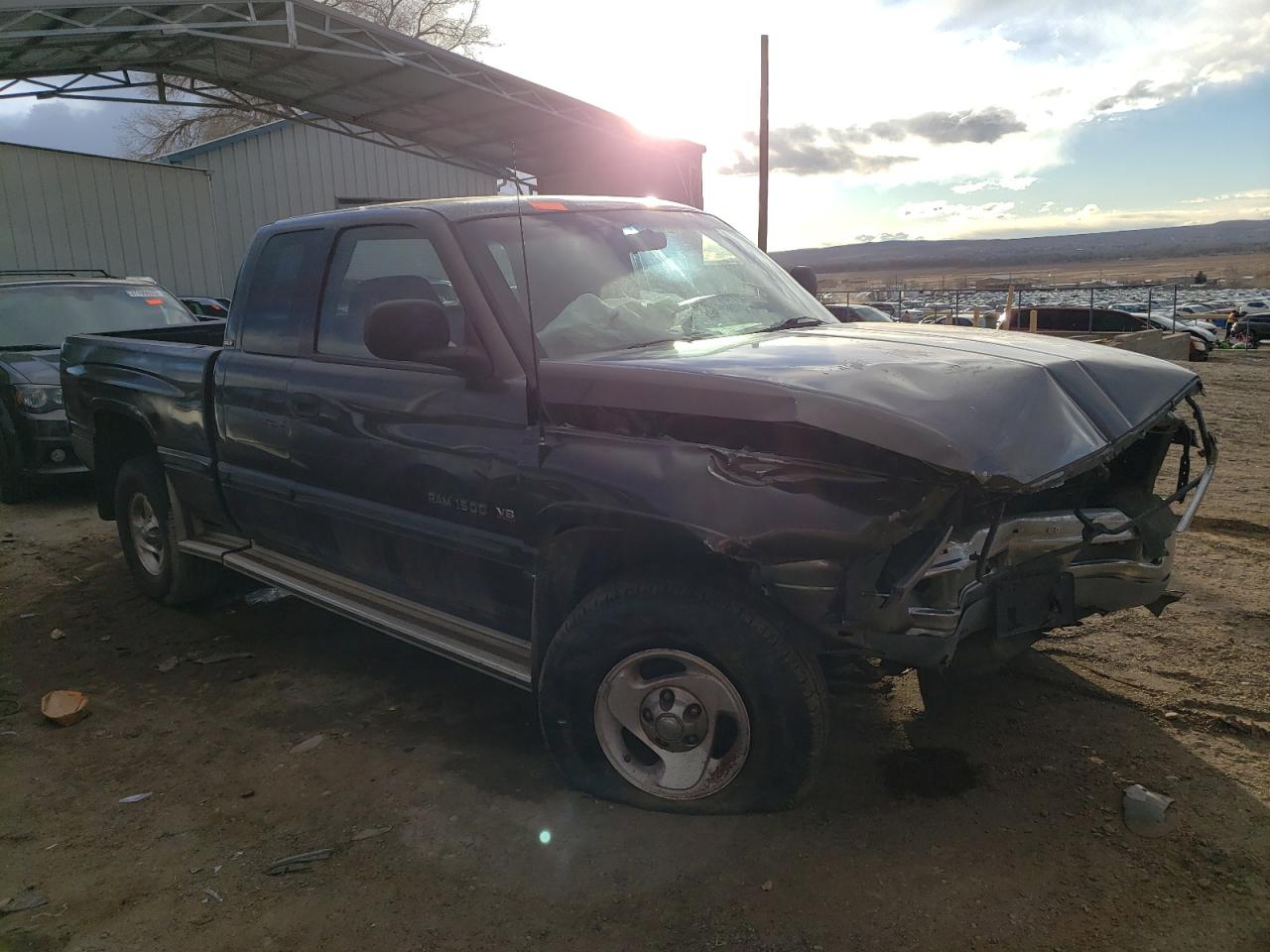 1998 Dodge RAM VIN 3B7HF13Z2WG201369 Copart auction photo, front end damage thumbnail 4