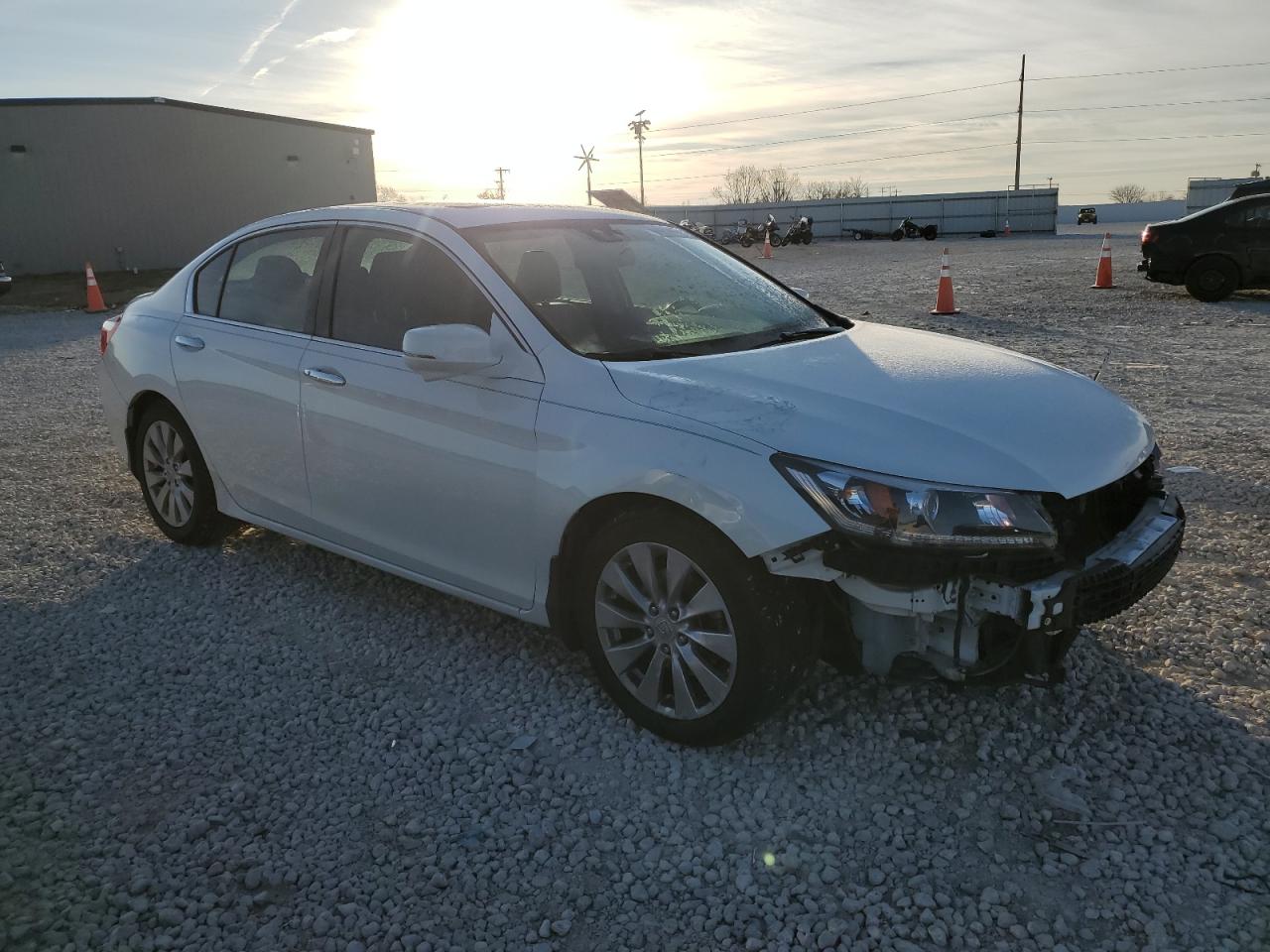2015 Honda Accord VIN 1HGCR2F83FA103297 Copart auction photo, front end damage thumbnail 4