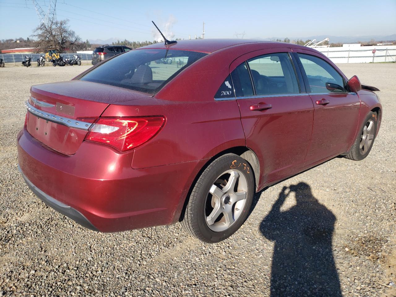 2013 Chrysler 200 VIN 1C3CCBAG8DN724396 Copart auction photo, front end damage thumbnail 3