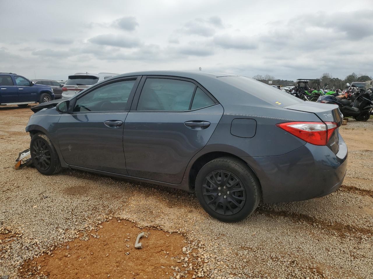 2015 Toyota Corolla VIN 5YFBURHE5FP262984 Copart auction photo, front end damage thumbnail 2