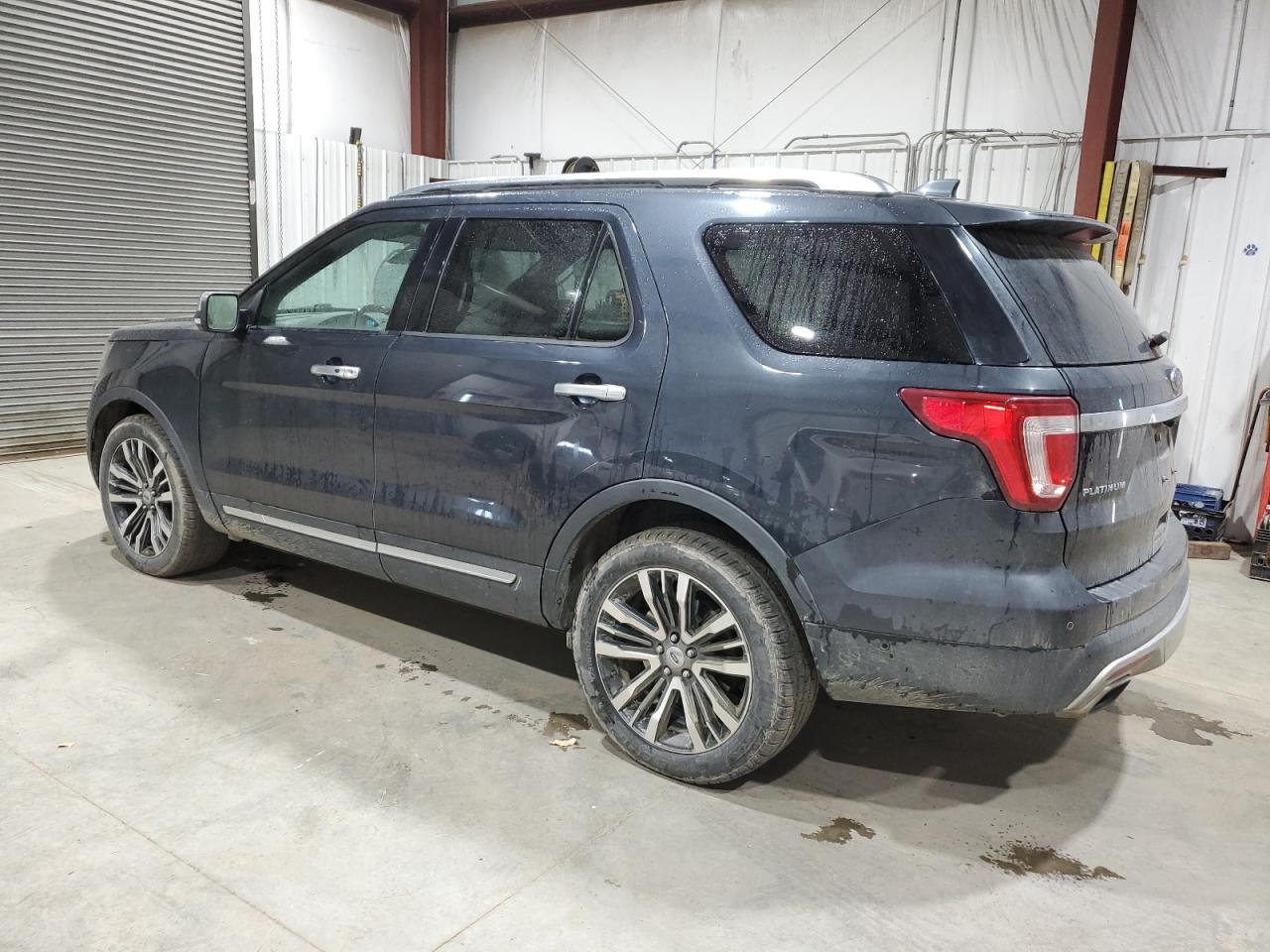 2017 Ford Explorer VIN 1FM5K8HT0HGA99964 Copart auction photo, front end damage thumbnail 2