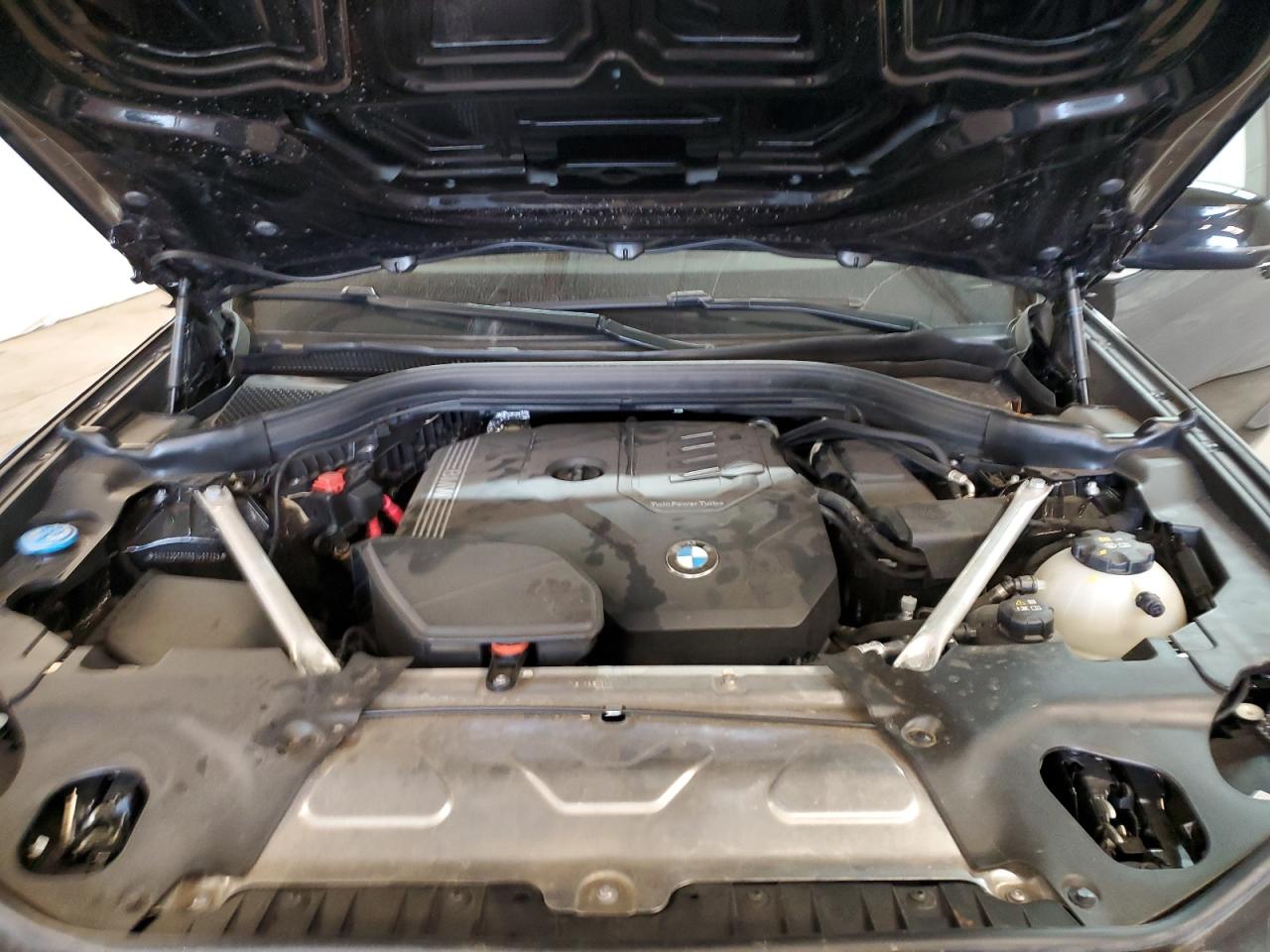 2024 BMW X4 VIN 5UX33DT02R9W97329 Copart auction photo, front end / minor dent/scratches damage thumbnail 12