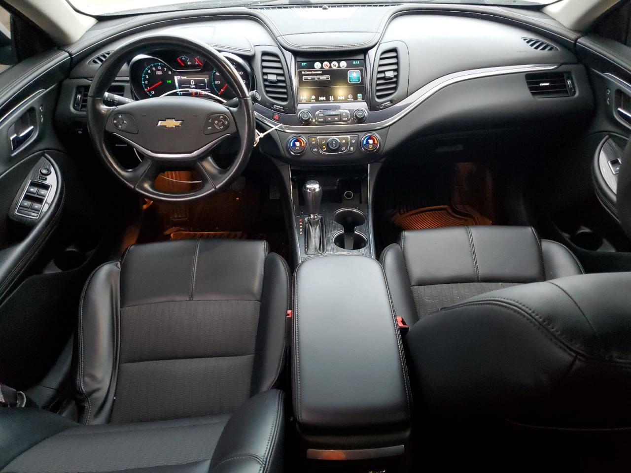 2017 Chevrolet Impala VIN 1G1105S31HU180577 Copart auction photo, front end / side damage thumbnail 8