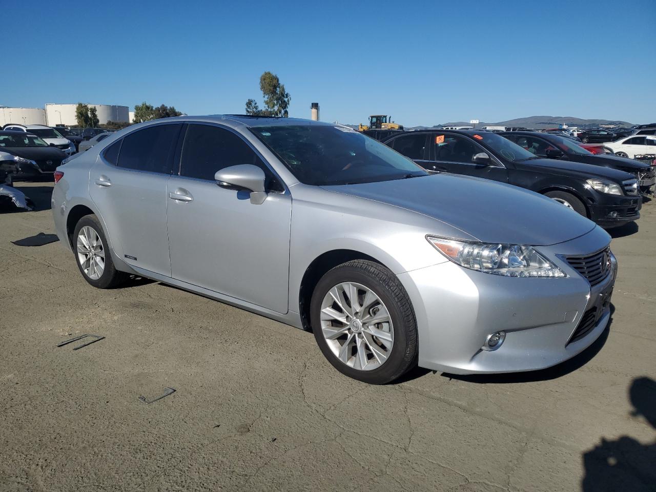 2014 Lexus ES VIN JTHBW1GG4E2075942 Copart auction photo, all over damage thumbnail 4