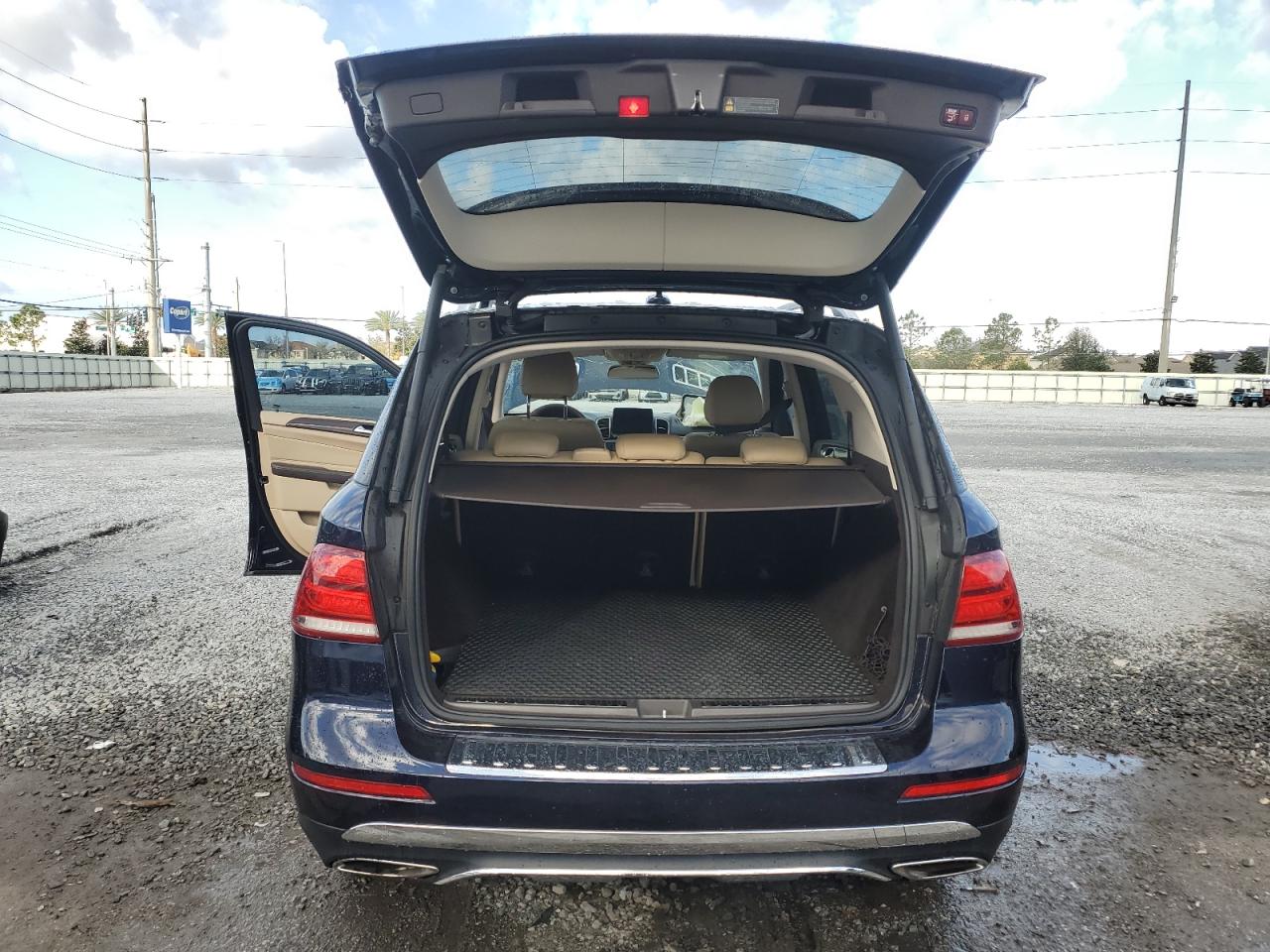 2016 Mercedes-Benz GLE VIN 4JGDA5JB2GA766274 Copart auction photo, front end damage thumbnail 6