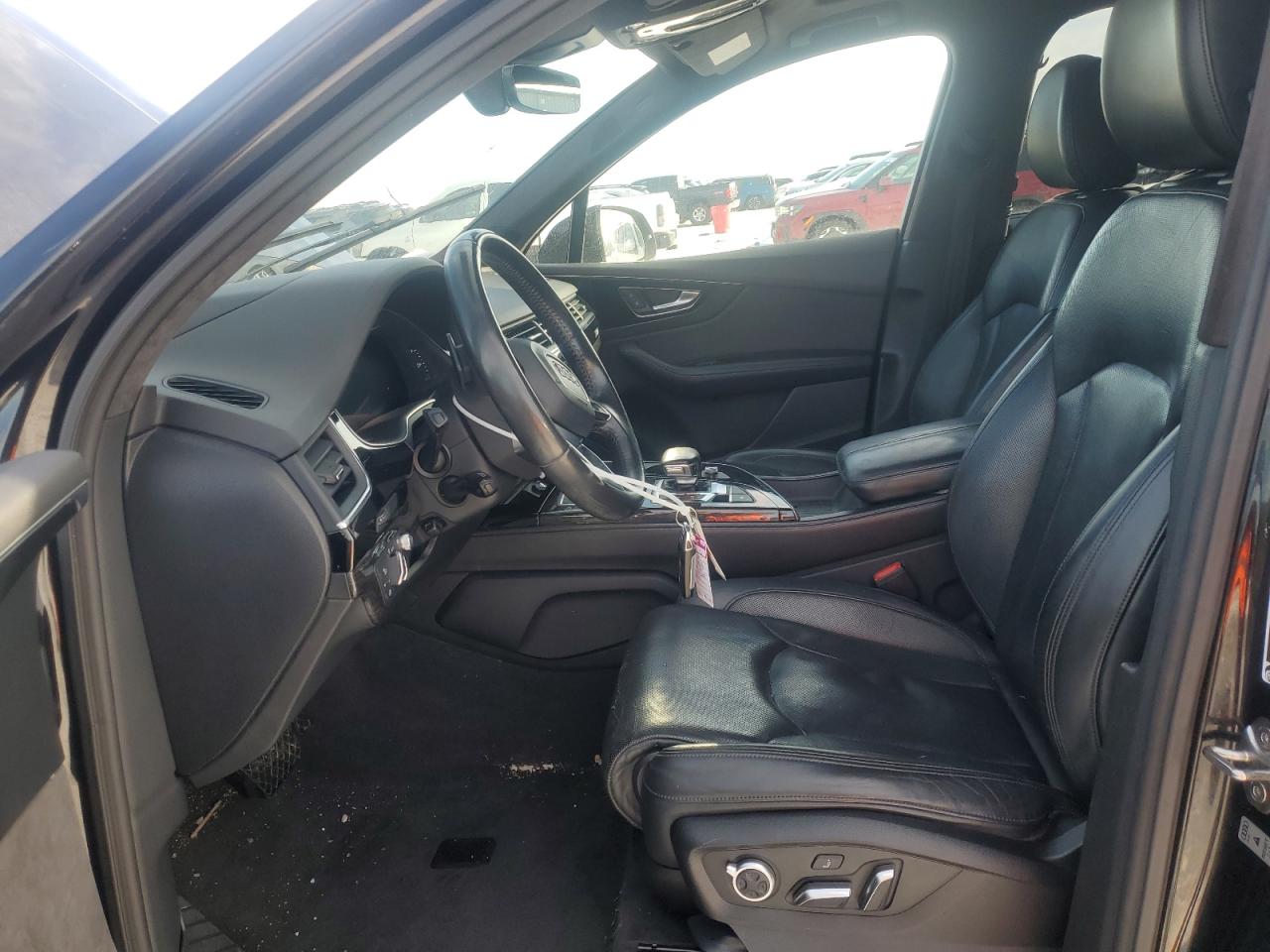 2017 Audi Q7 VIN WA1VAAF74HD042330 Copart auction photo, front end damage thumbnail 7