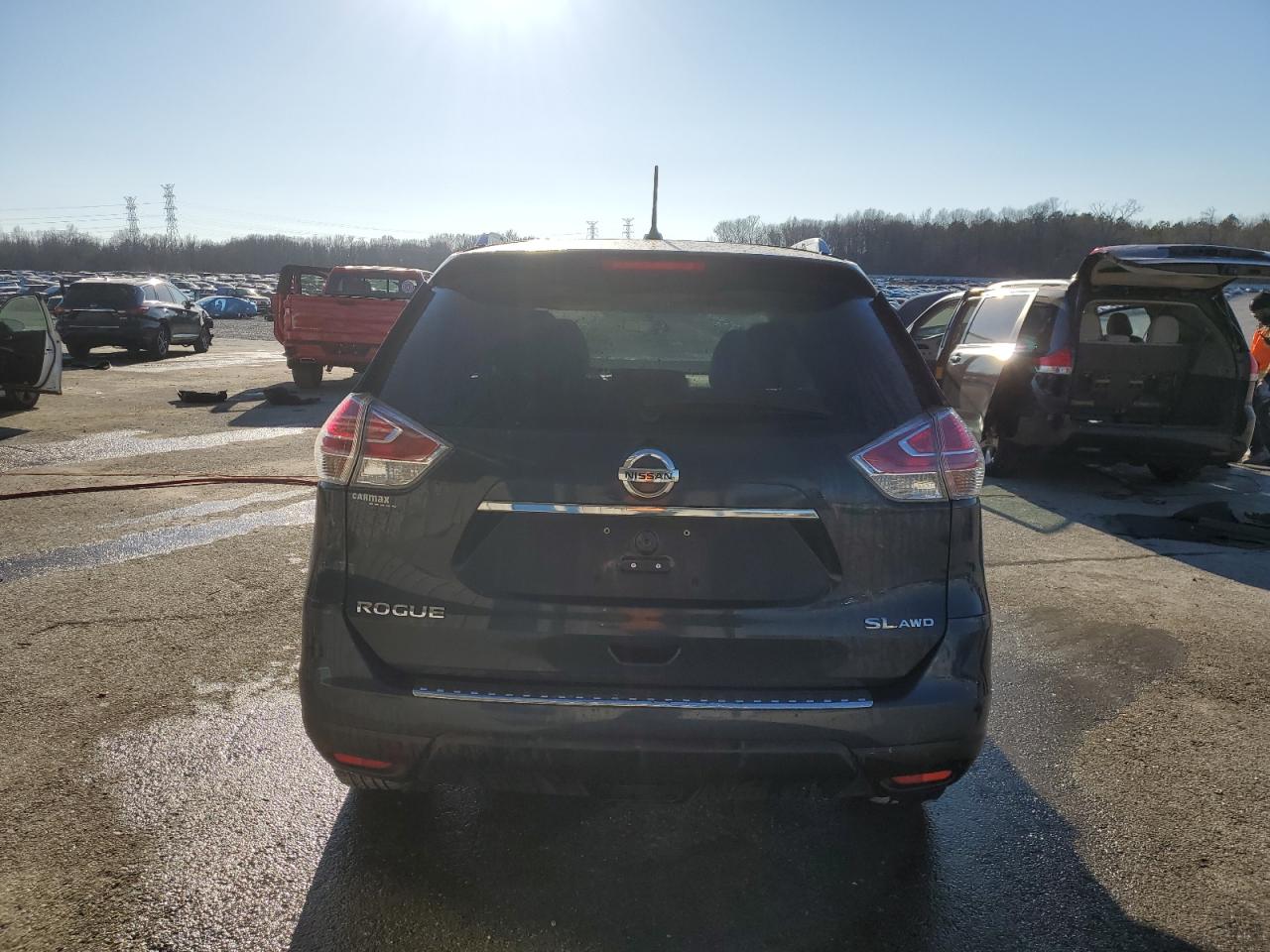 2015 Nissan Rogue VIN 5N1AT2MV2FC858635 Copart auction photo, front end damage thumbnail 6