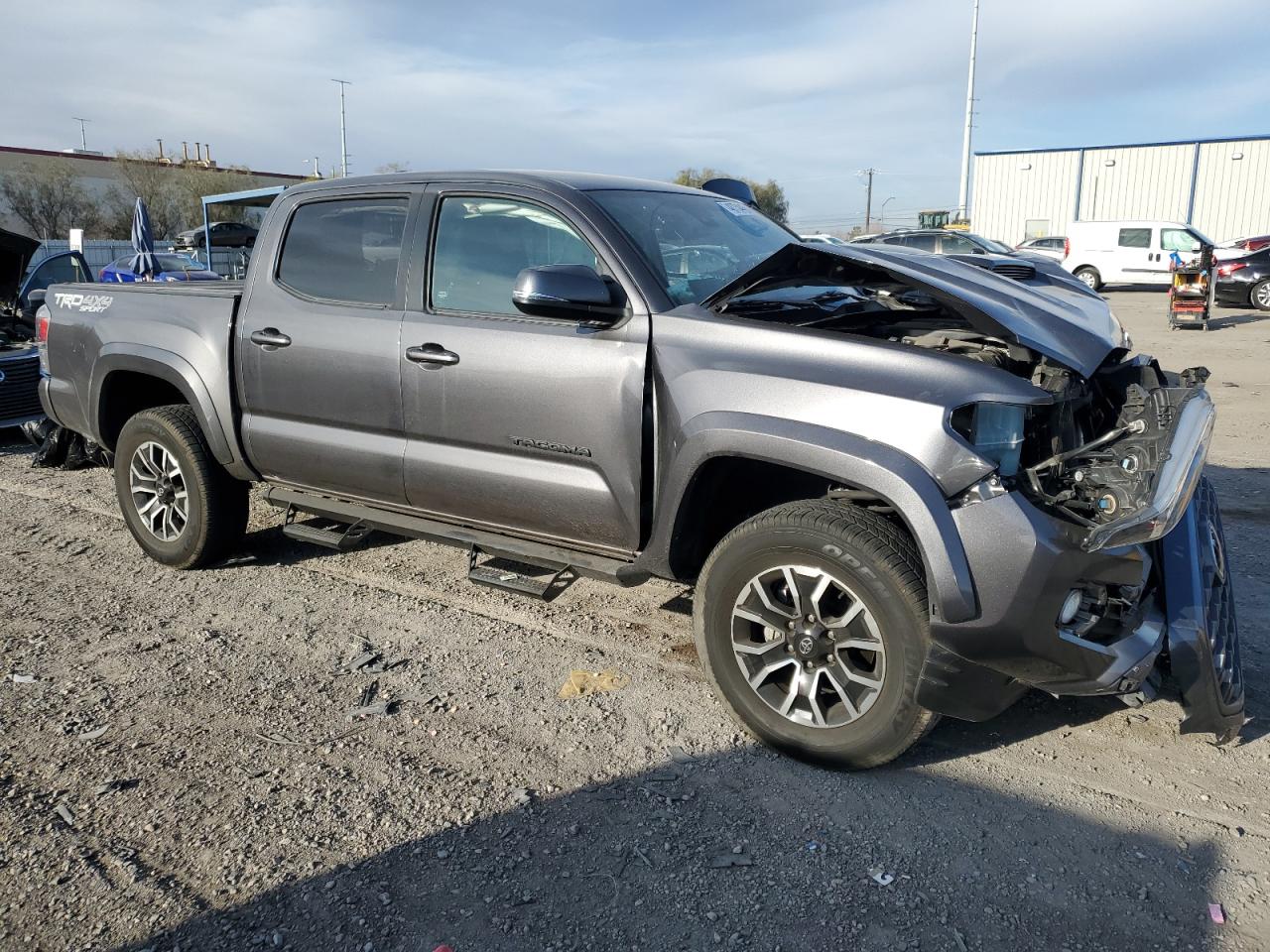 2021 Toyota Tacoma VIN 5TFCZ5AN1MX271656 Copart auction photo, front end damage thumbnail 4