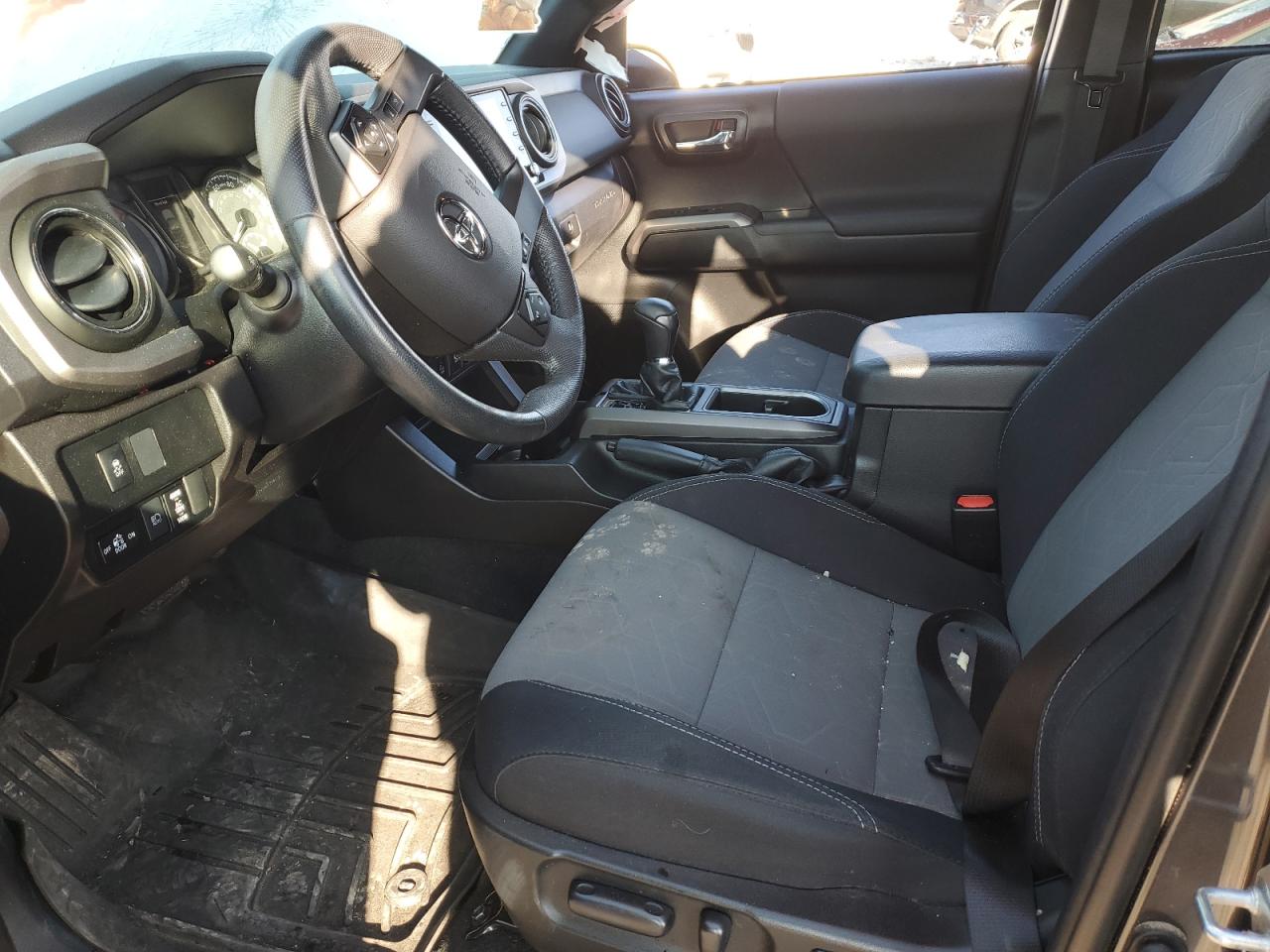2022 Toyota Tacoma VIN 3TMCZ5AN7NM466197 Copart auction photo, all over damage thumbnail 7