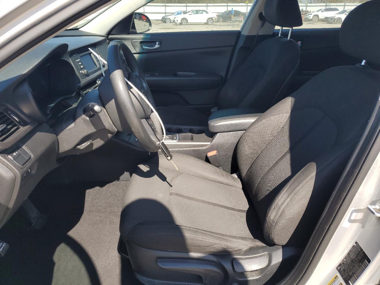 2017 KIA Optima VIN KNAGT4L33H5163742 Copart auction photo, front end / minor dent/scratches damage thumbnail 7