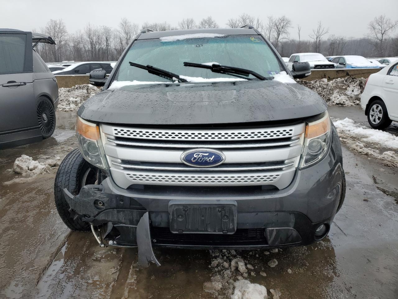 2015 Ford Explorer VIN 1FM5K8D83FGA67685 Copart auction photo, front end / minor dent/scratches damage thumbnail 5