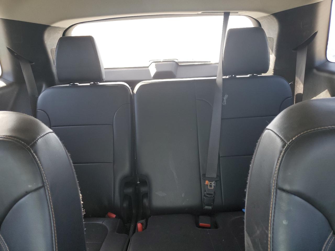 2018 Chevrolet Traverse VIN 1GNEVHKW7JJ160015 Copart auction photo, front end / undercarriage damage thumbnail 10