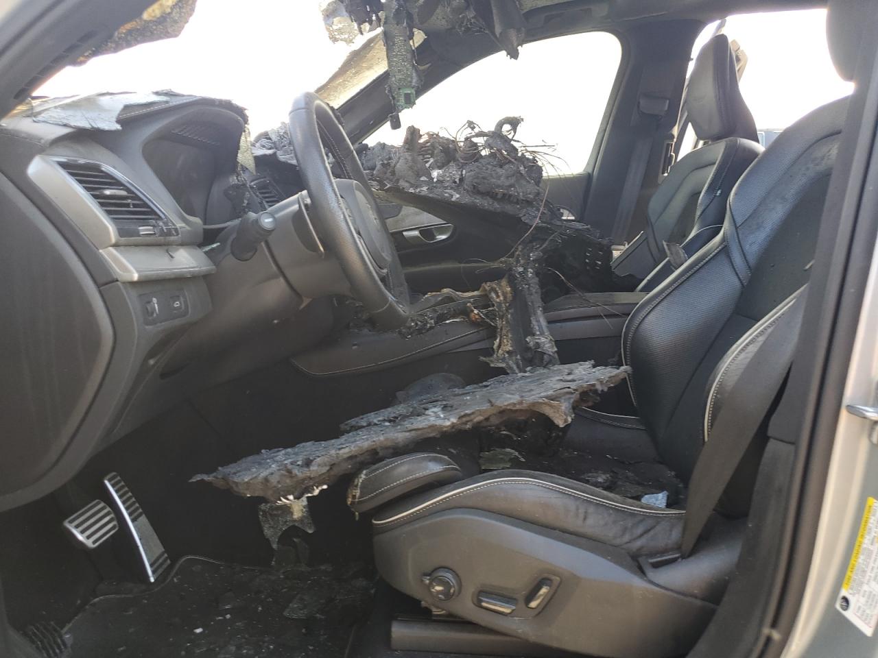 2019 Volvo XC90 VIN YV4102PM6K1508637 Copart auction photo, burn damage thumbnail 7