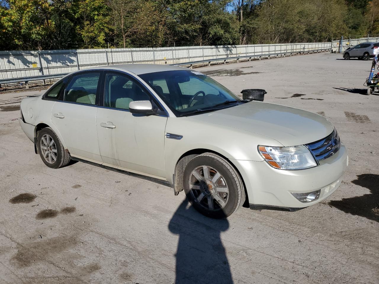 2008 Ford Taurus VIN 1FAHP24W98G130604 Copart auction photo, rear end / front end damage thumbnail 4
