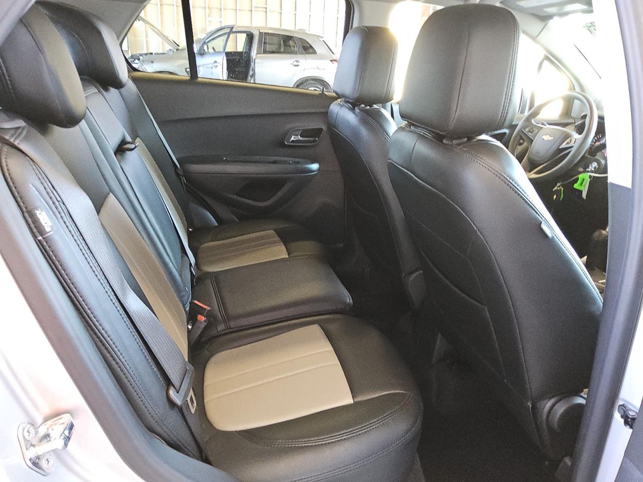 2022 Chevrolet Trax VIN KL7CJKSM2NB526841 Copart auction photo, minor dent/scratches damage thumbnail 11