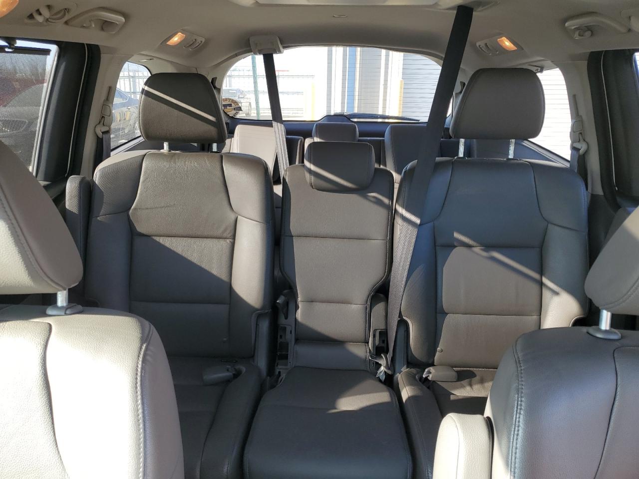 2016 Honda Odyssey VIN 5FNRL5H69GB162578 Copart auction photo, front end / minor dent/scratches damage thumbnail 10